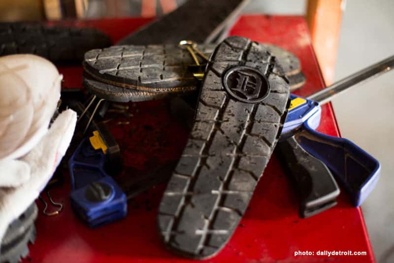 SANDALS AND FLOOR MATS