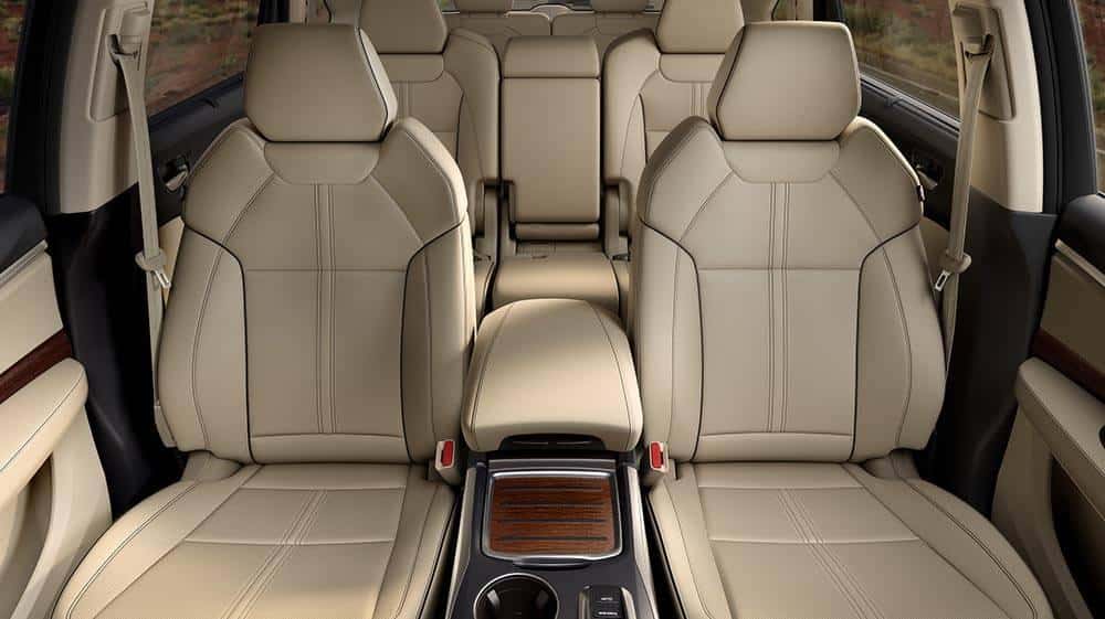 2017 Acura MDX interior seating
