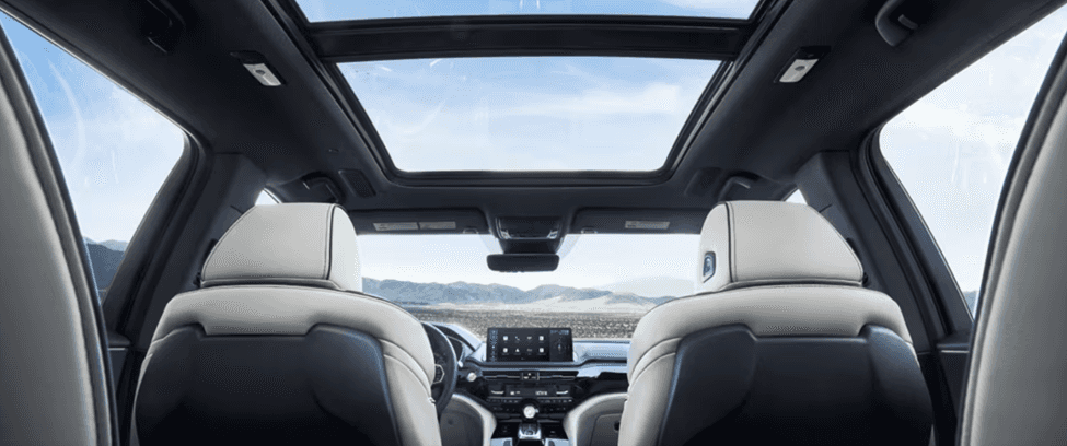 Seamless-Technology-and-Connectivity