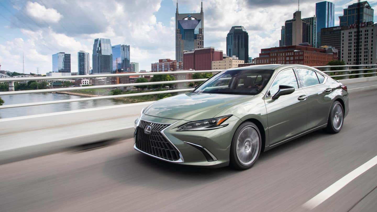 Lexus ES