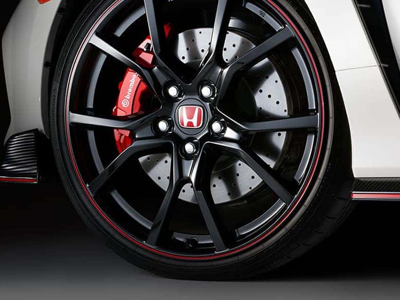 Civic Type R 20-inch black alloy wheels