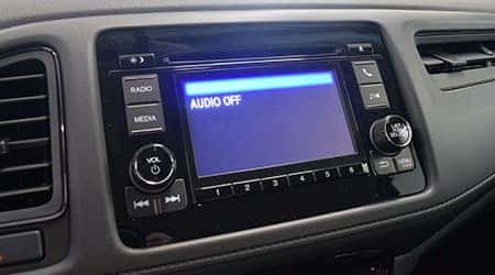 2021 Honda HR-V with 5 inch color lcd screen