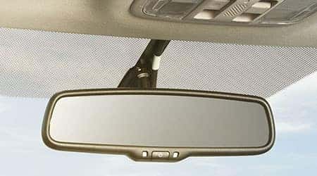 2021 Honda HR-V with automatic dimming rearview mirror