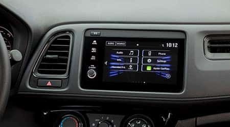 2021 Honda HR-V with bluetooth pairing