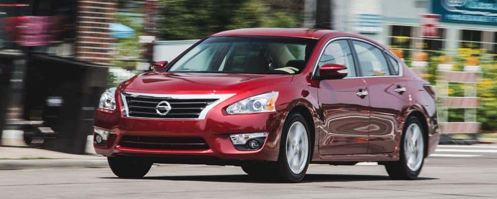 Burgundy 2015 Nissan Altima