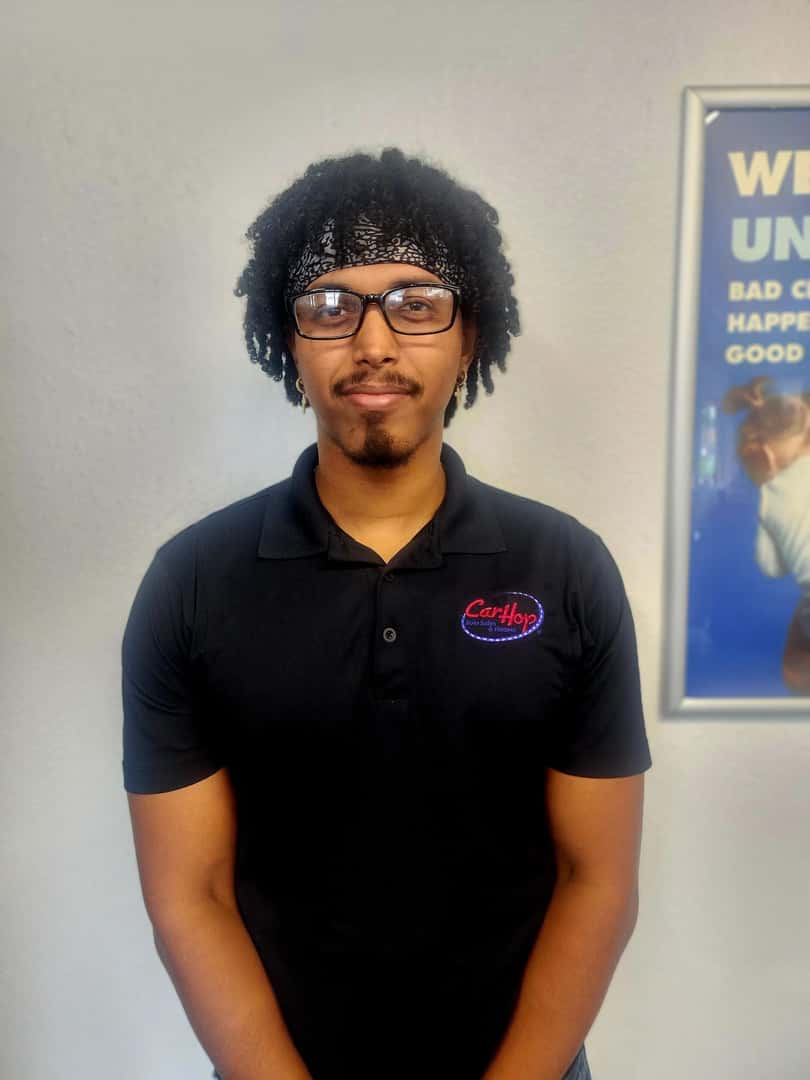 abel-salesperson-carhop-lot-14-burnsville