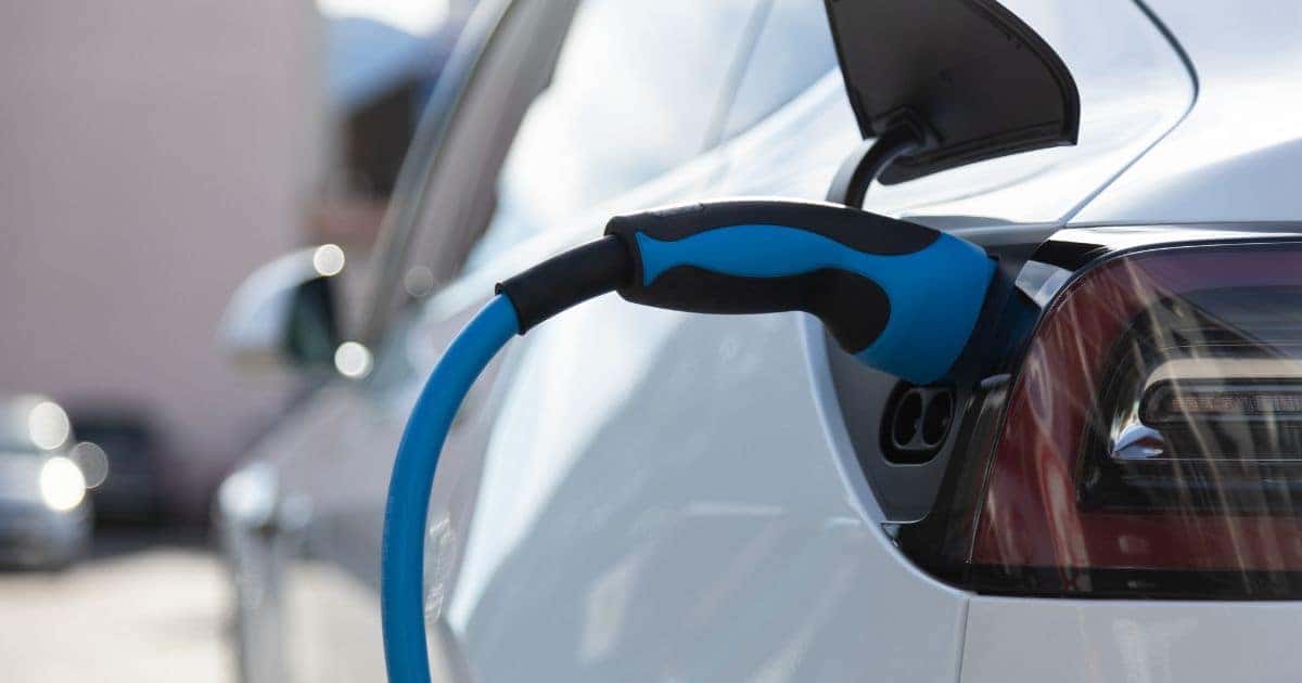The Ultimate Guide to Choosing Between Electric, Gas, and Hybrid Cars