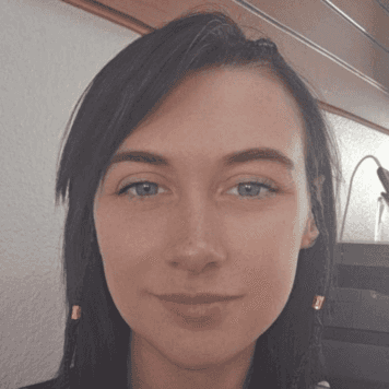 Crystal Brunett