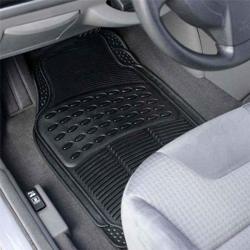 Here's How To Clean Your Car Floor Mats