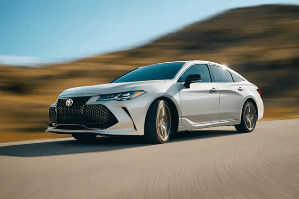 2020-Toyota-Avalon-Hybrid