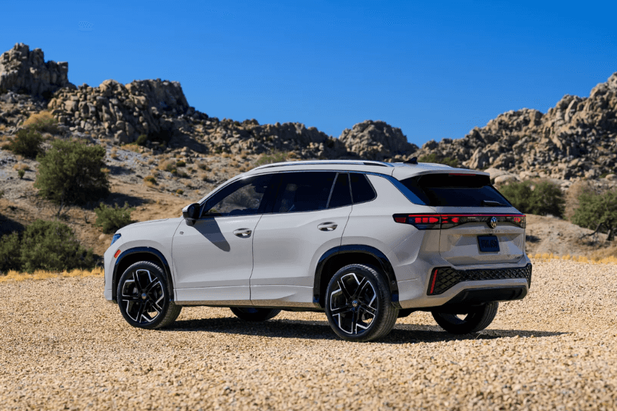 grey VW Tiguan in desert