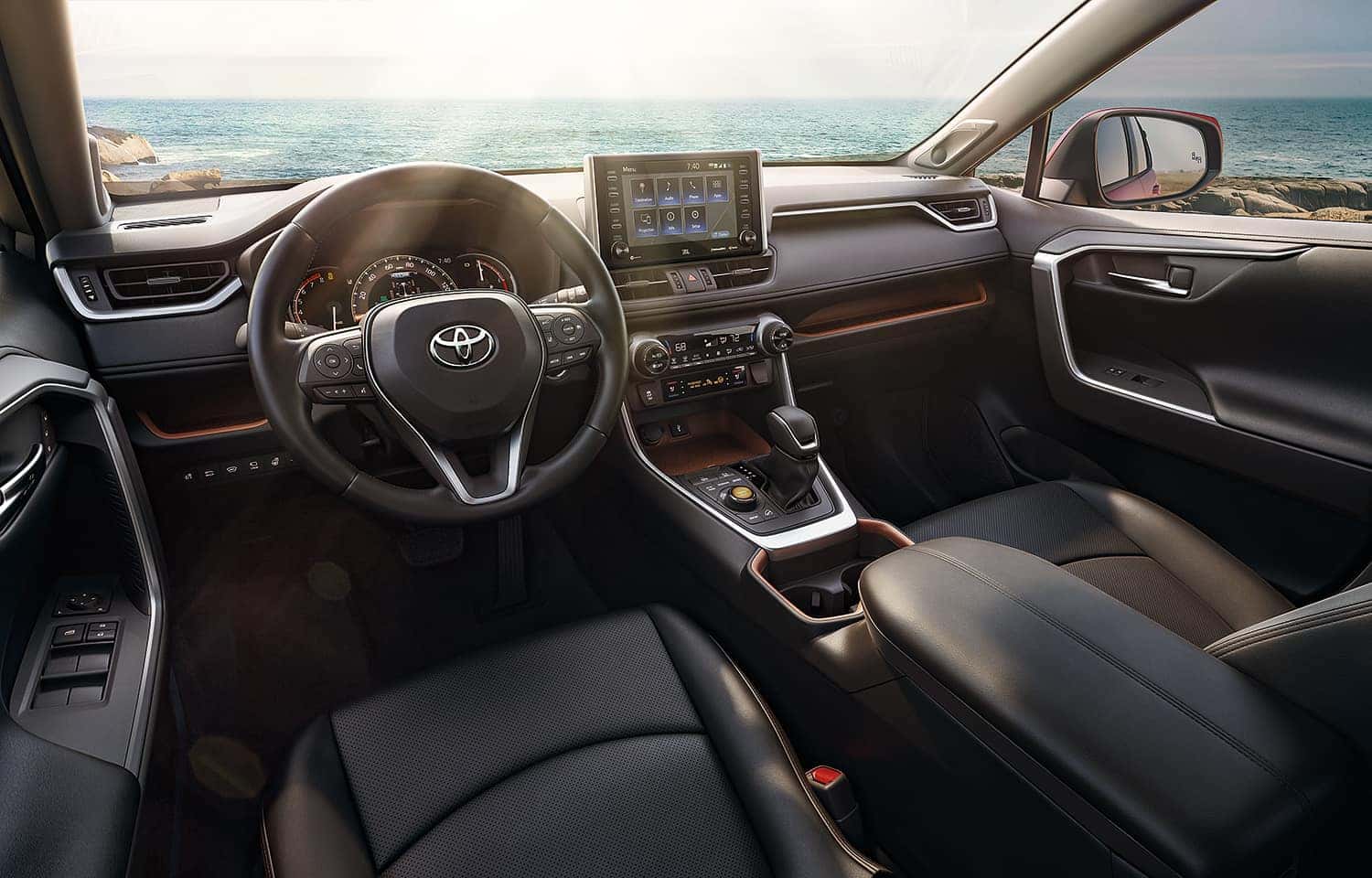 Compare the 2020 Toyota RAV4 vs. the Honda CR-V crossovers at Glen Toyota in Fair Lawn NJ