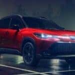 2025ToyotaCorollaCrossHybrid-exterior-01