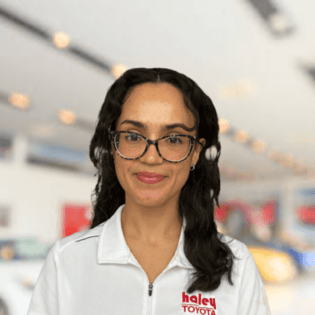 Sarah Cruz