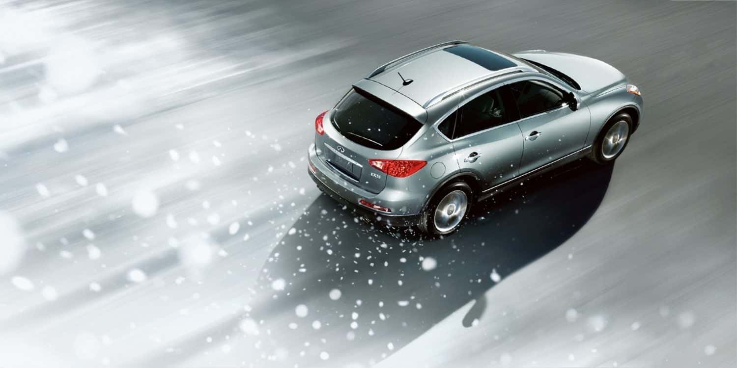 INFINITI Intelligent AWD