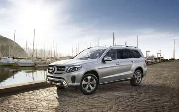 2017 Mercedes Benz Gls Vs 2017 Audi Q7