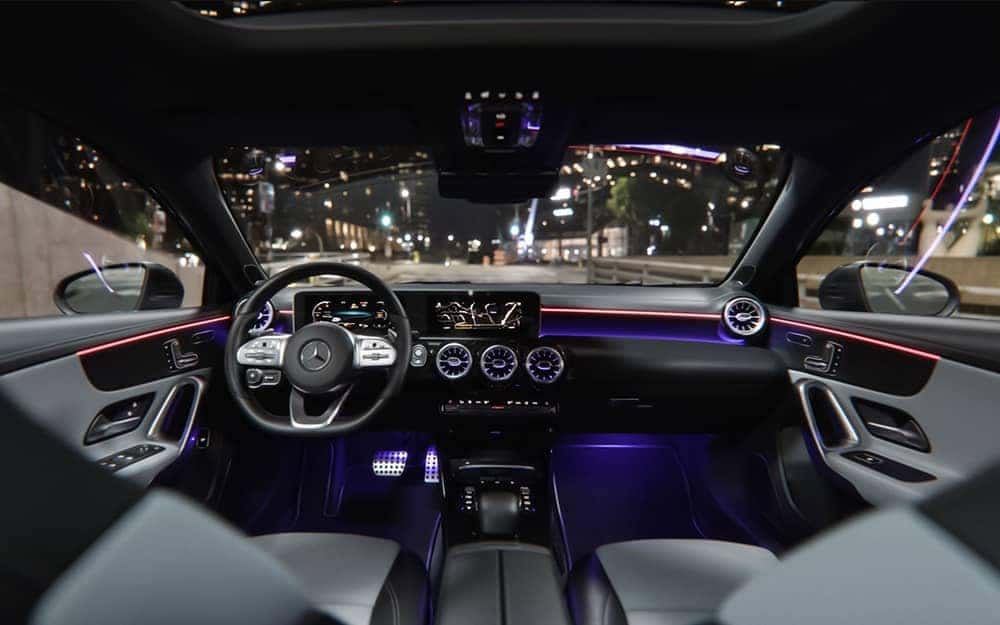 2019 MB A-Class Dash