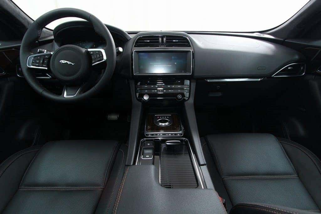 F Pace Jaguar Suv Interior