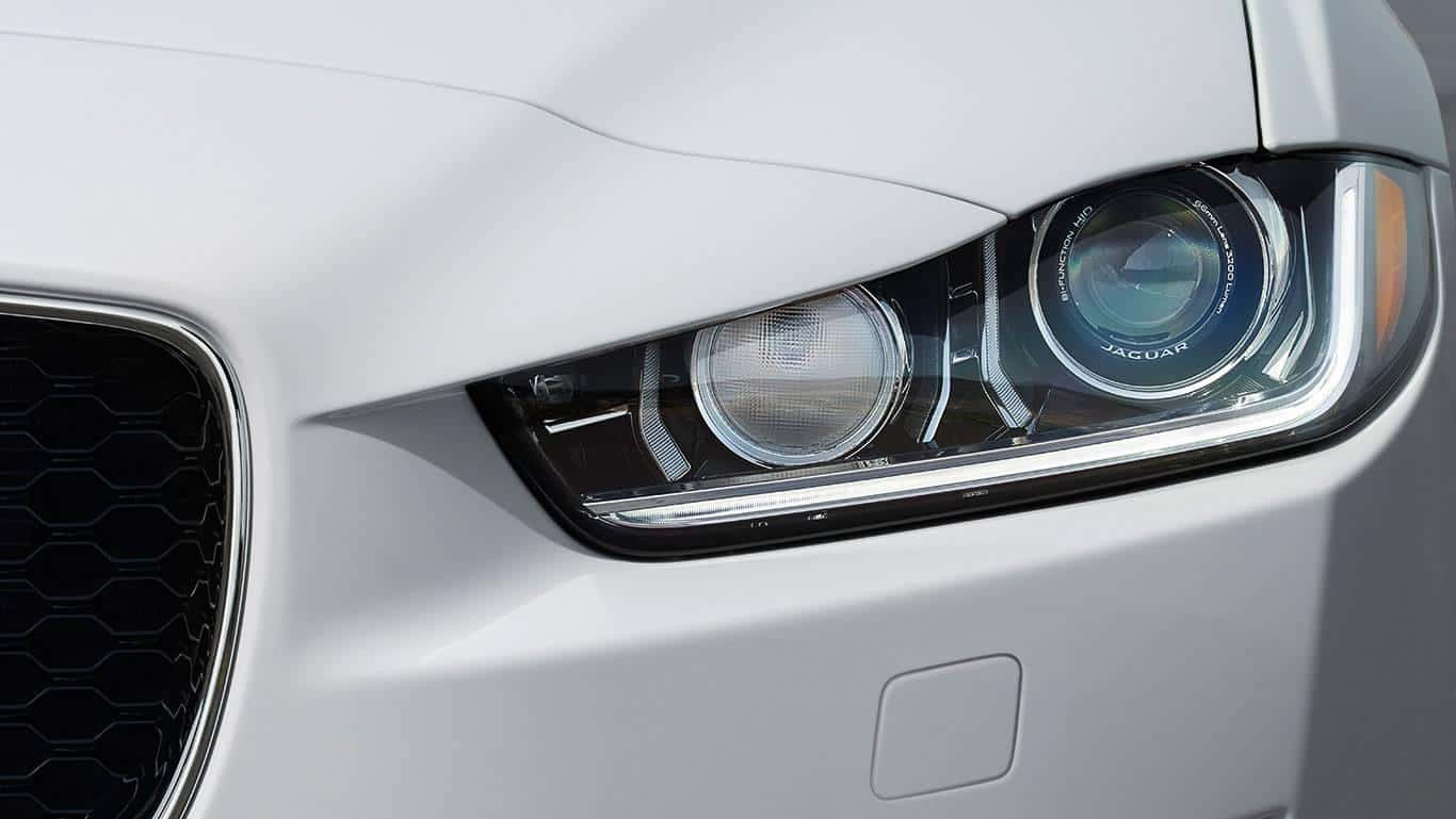2018 Jaguar XE Headlight