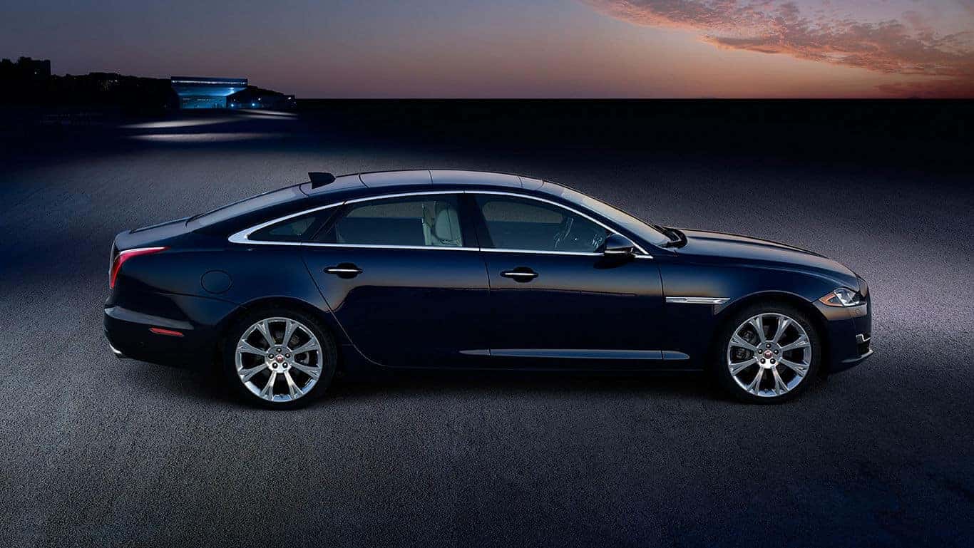 2018 Jaguar XJ Side Profile