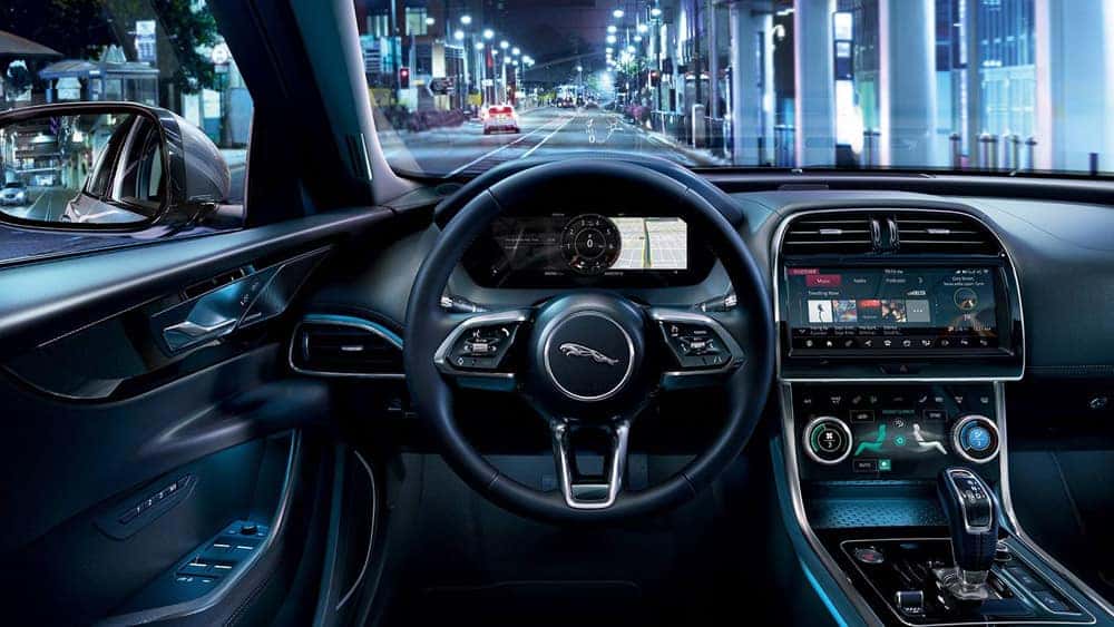 2020 Jaguar XE Dash