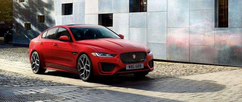 Explore the 2020 Jaguar XE MPG Ratings