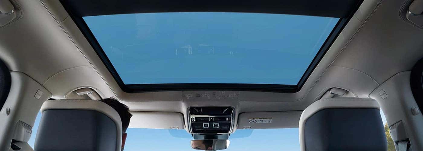 Moonroof vs. Sunroof: What's the Difference? | Land Rover Darien, CT