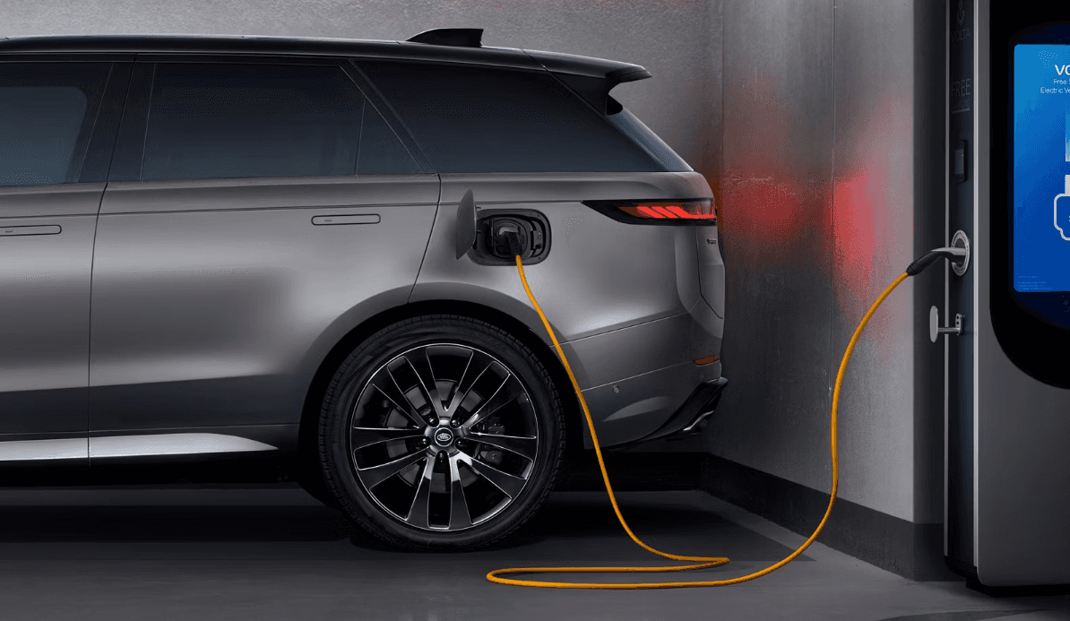 2025 Range Rover Sport Hybrid