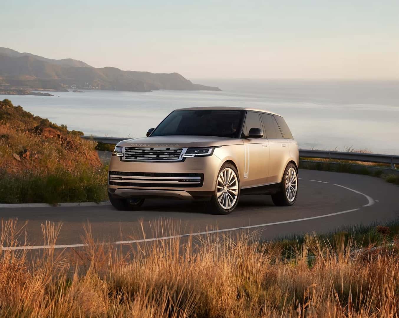 Land Rover engine undergoing performance driving in high-altitude mountain environments