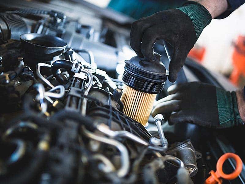 Removing fuel filter