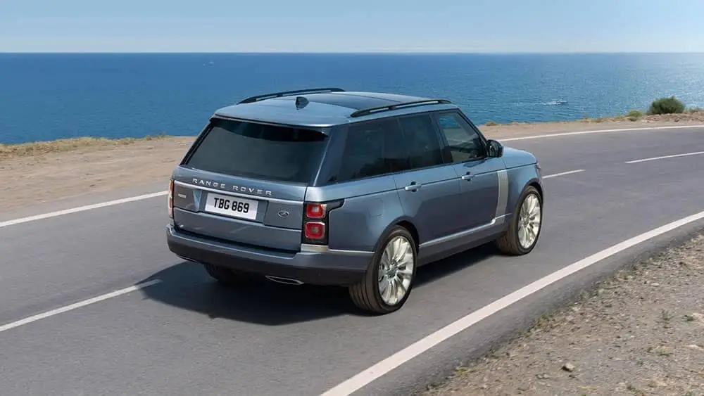 2019 Land Rover Range Rover Driving