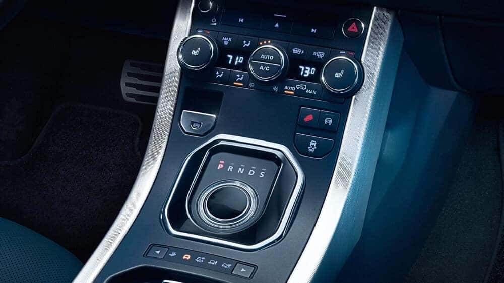 2018 Land Rover Range Rover Evoque Interior 04