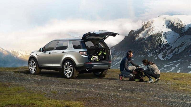 2019 Land Rover Discovery Sport trunk open