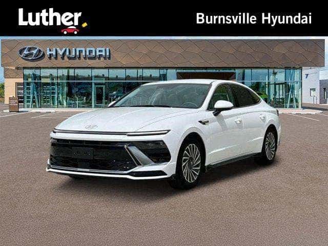 New 2026 Hyundai ELANTRA SEL Sport