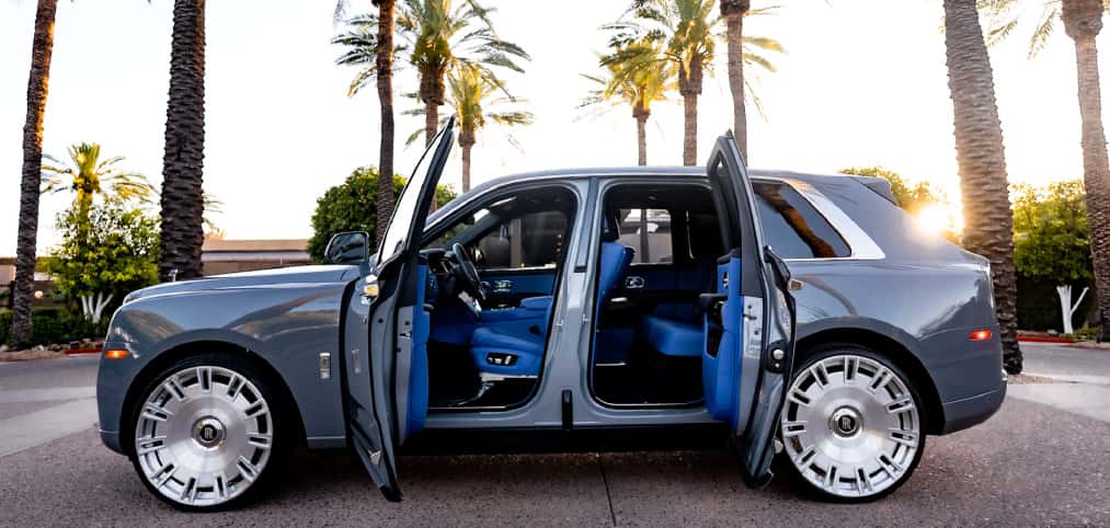 Blue/Blue Rolls Royce Cullinan