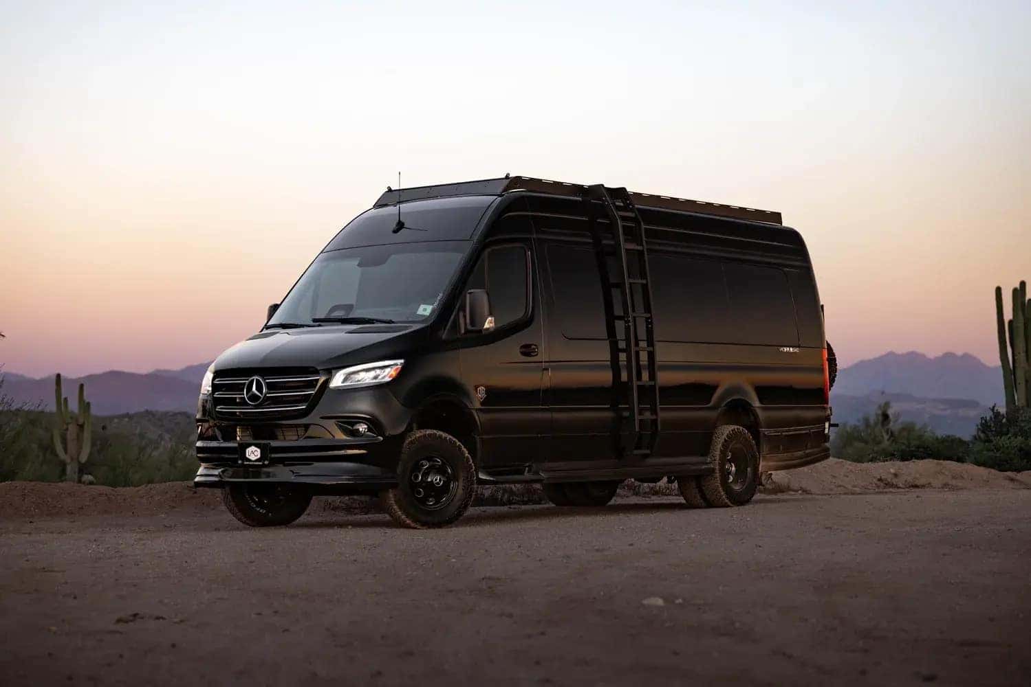 LUXURY VANS