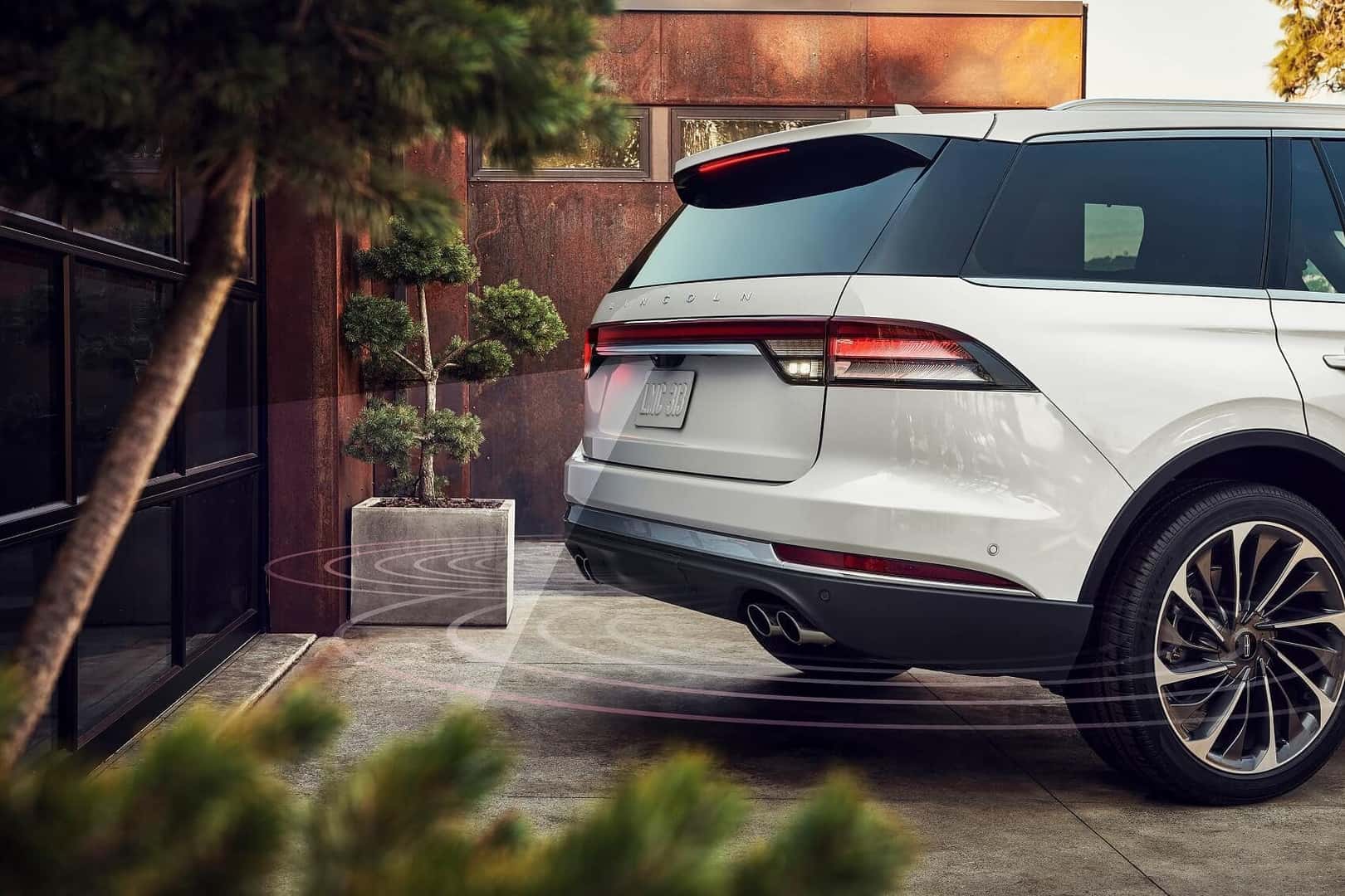 Browse Our Lincoln Selection