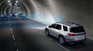 Simulated censors are shown being used by a silver 2025 Honda Pilot Sport.
