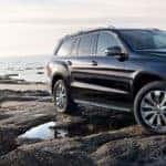 2019 Mercedes-Benz GLS on rocks