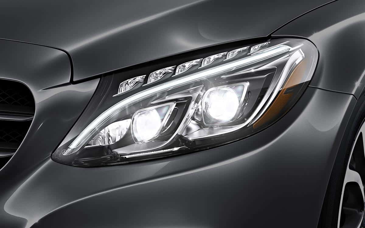 2017-C300 Headlight Closeup