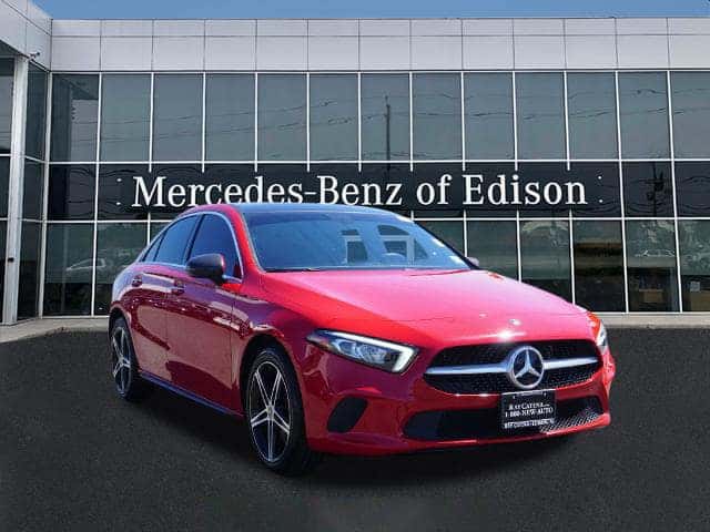 2019 Mercedes-Benz A 220 4MATIC<sup>®</sup> Sedan