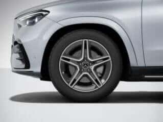 RZV - 20” AMG Twin 5-Spoke Wheels