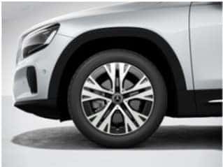 18” Twin 5-Spoke Wheels
AERO