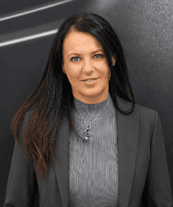 Yelena Schlager