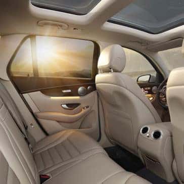 2018 MB GLC 300 Interior Gallery 8