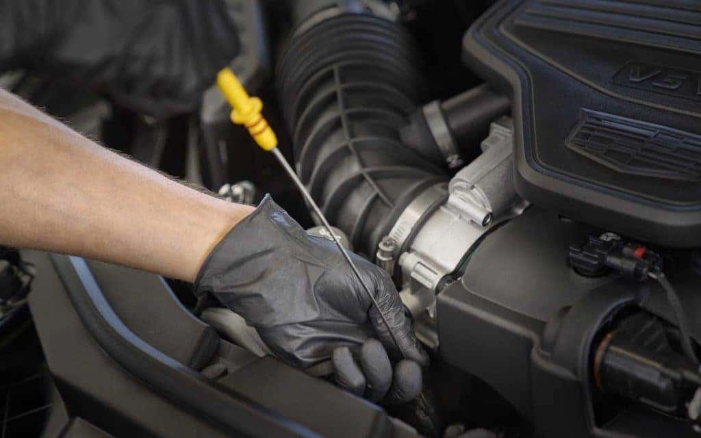 What To Do When Your Oil Service Light Turns On? | Oil Repair Clovis