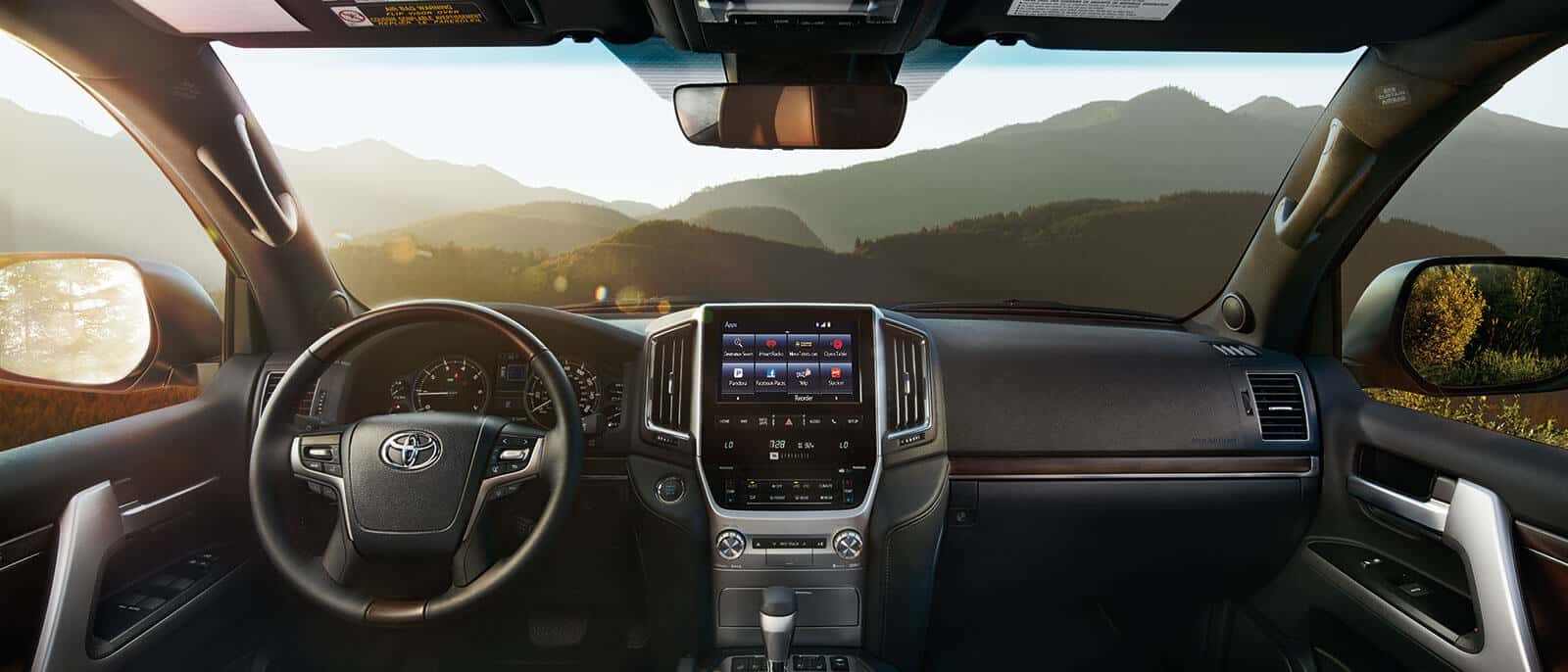 2017 Toyota Land Cruiser