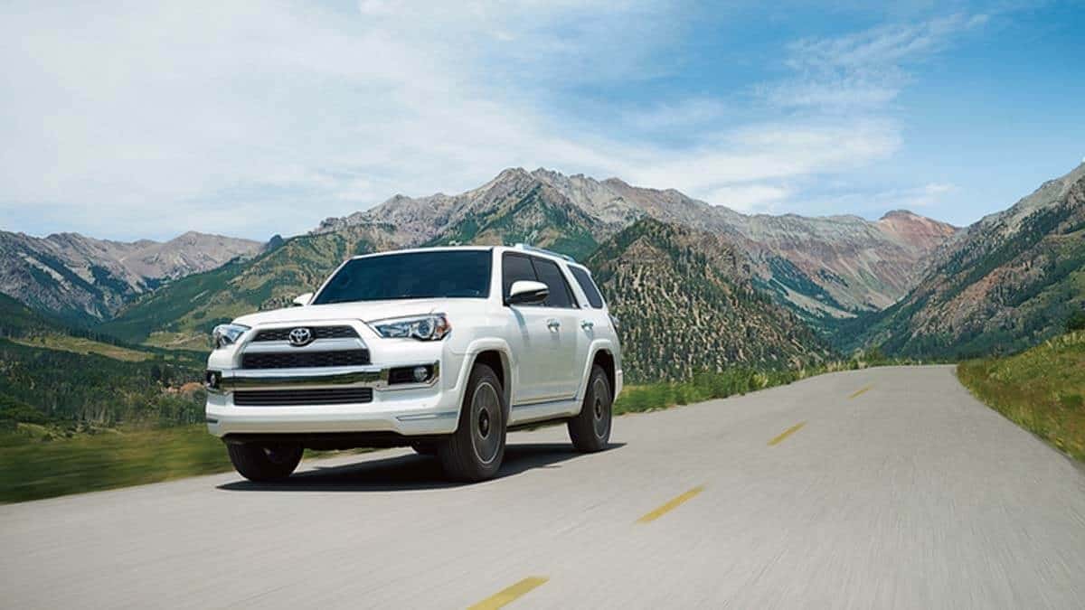 2017 Toyota 4Runner white exterior background
