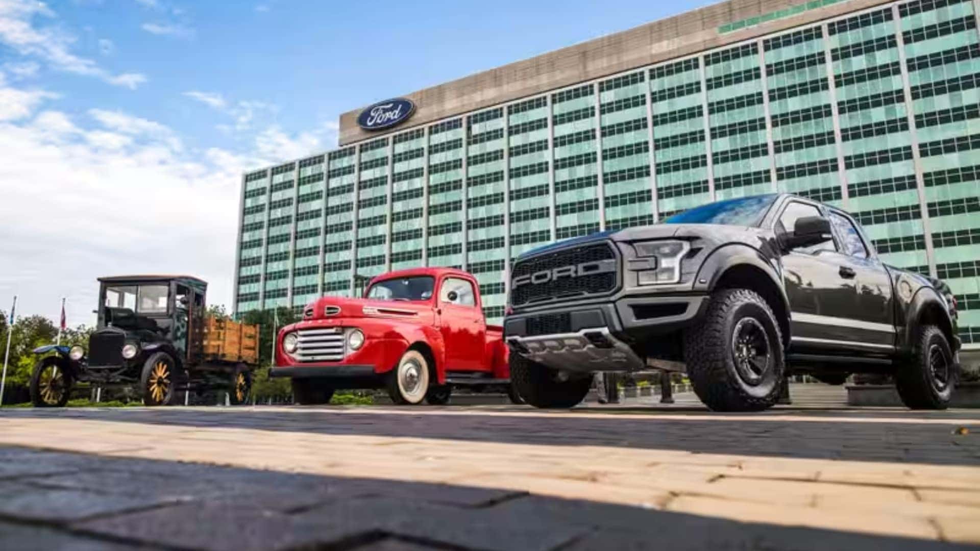 Cover Image of Ford
