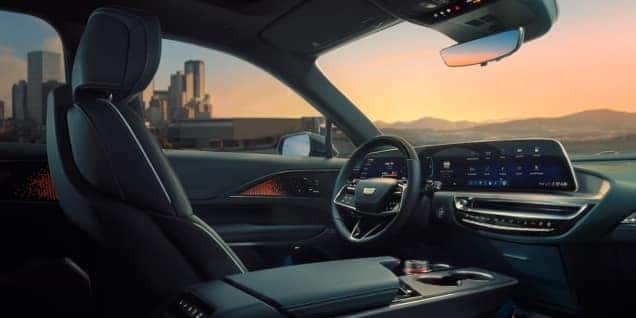 2024 Cadillac LYRIQ Technology